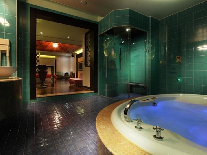 Royal Group Motel Chien Kuo Branch Cao Hùng Ngoại thất bức ảnh